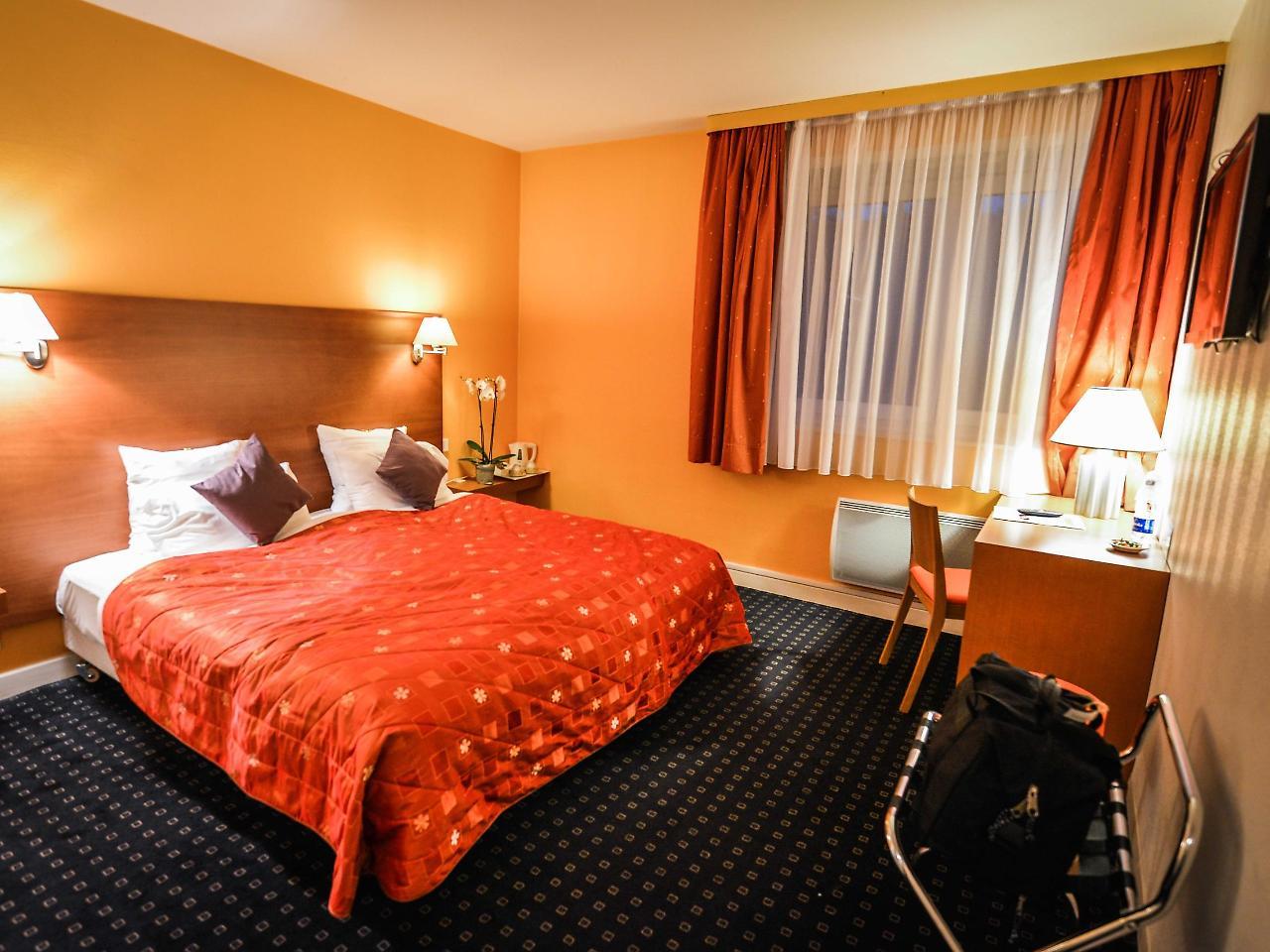 Hotel Restaurant Logis La Palette Wettolsheim Dış mekan fotoğraf
