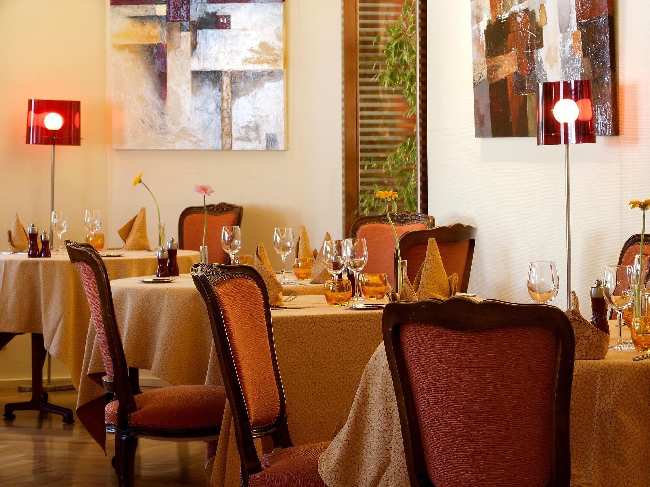 Hotel Restaurant Logis La Palette Wettolsheim Dış mekan fotoğraf