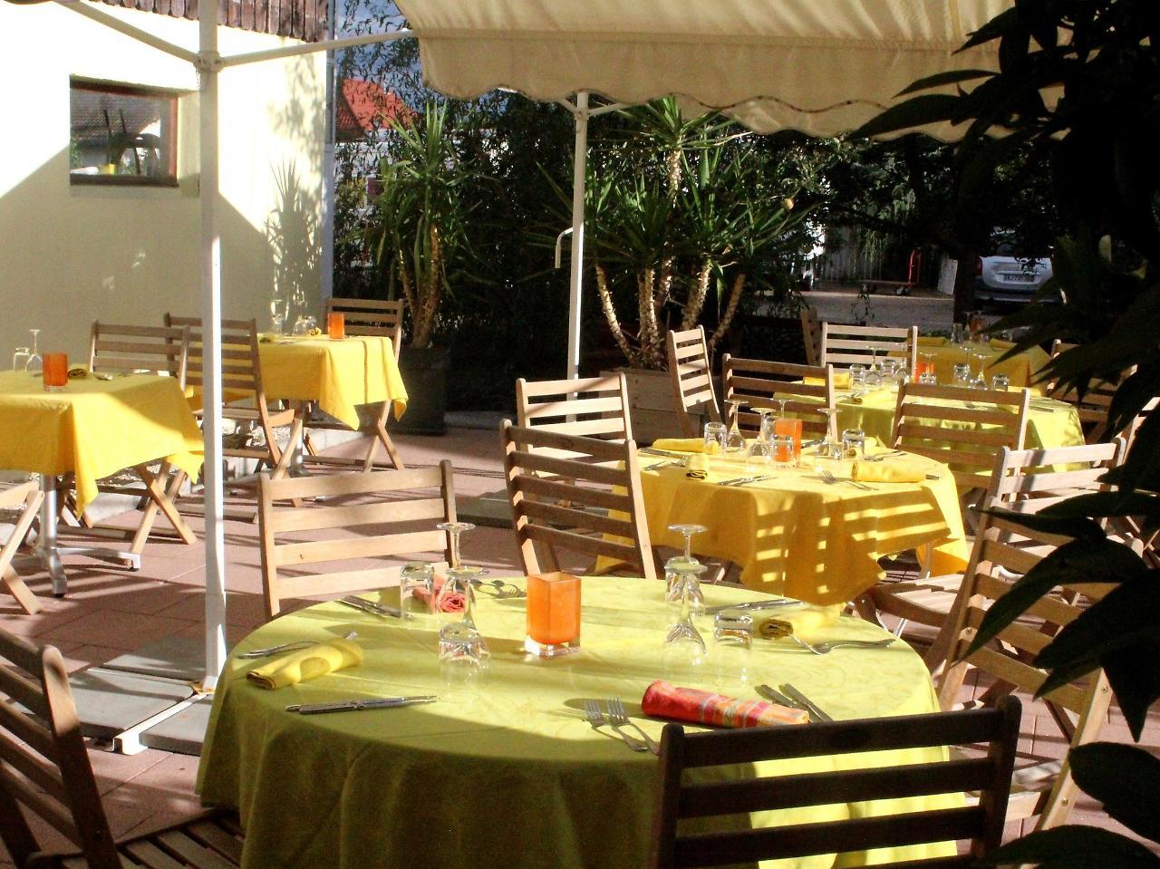 Hotel Restaurant Logis La Palette Wettolsheim Dış mekan fotoğraf